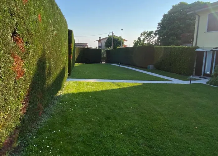 Gardasweethome * غارْدا